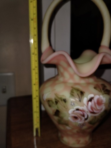 Fenton Art Glass Burmese Diamond Optic“Heirloom Optics” Rose Basket 2003 Uranium - Picture 14 of 17