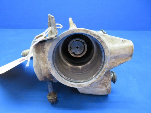 Piper PA-28R-180 LH Main Gear Trunnion P/N 67926-04 (1223-101) - Bild 9 von 16