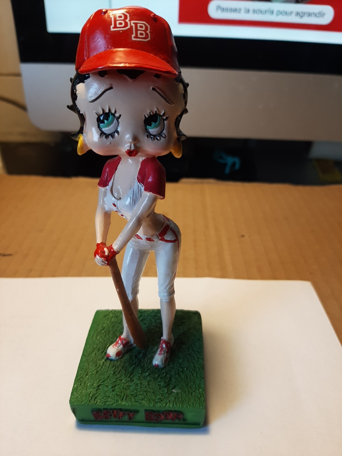 Photo 1/2