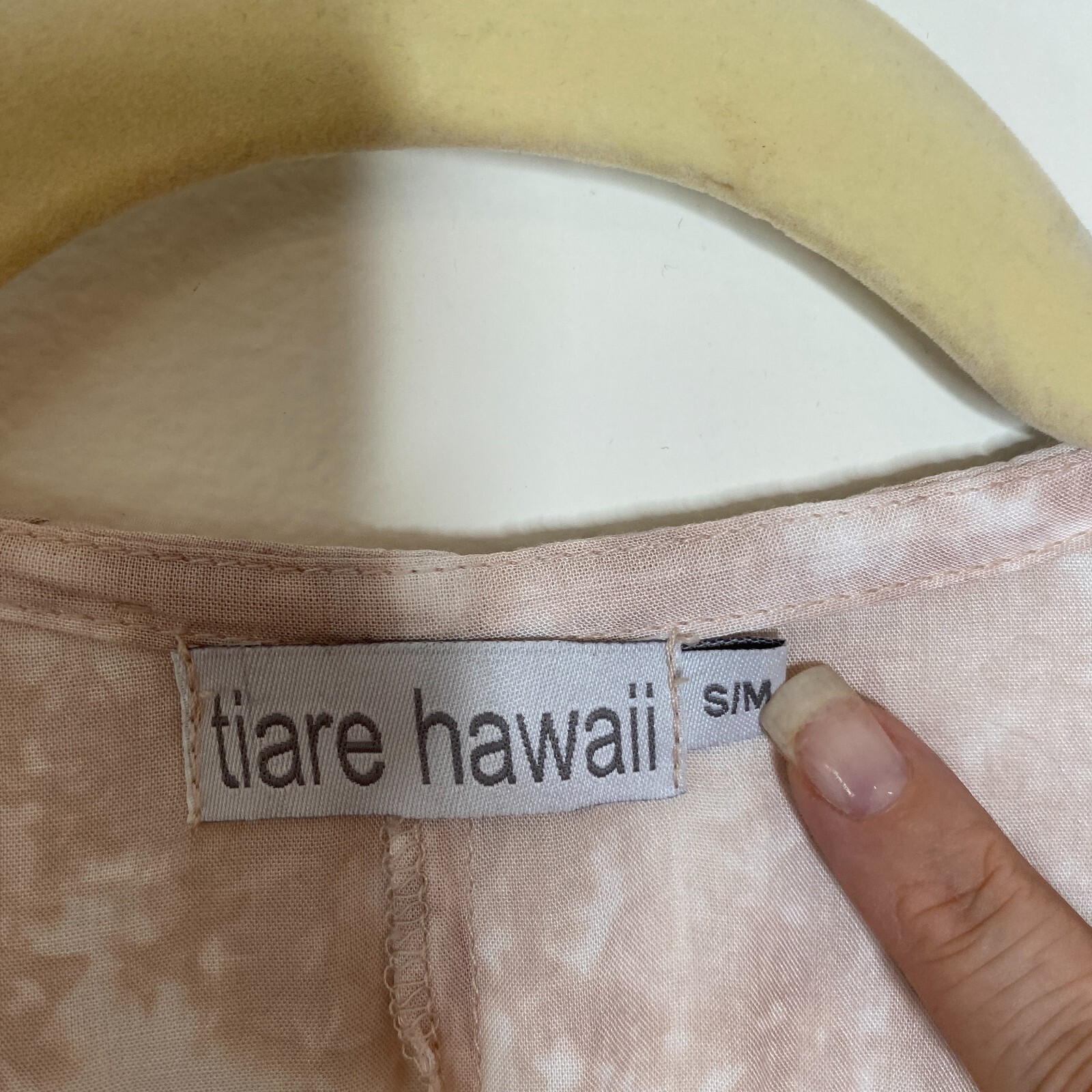 Tiare Hawaii Paroa Bay Dusty Pink Mauve White Boho Split Neck Tie Dye