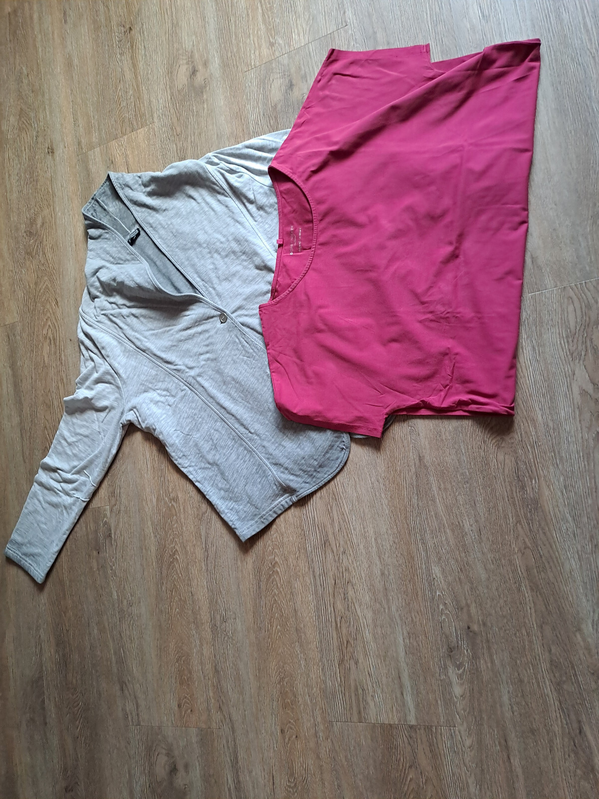Bild 1 von 2
