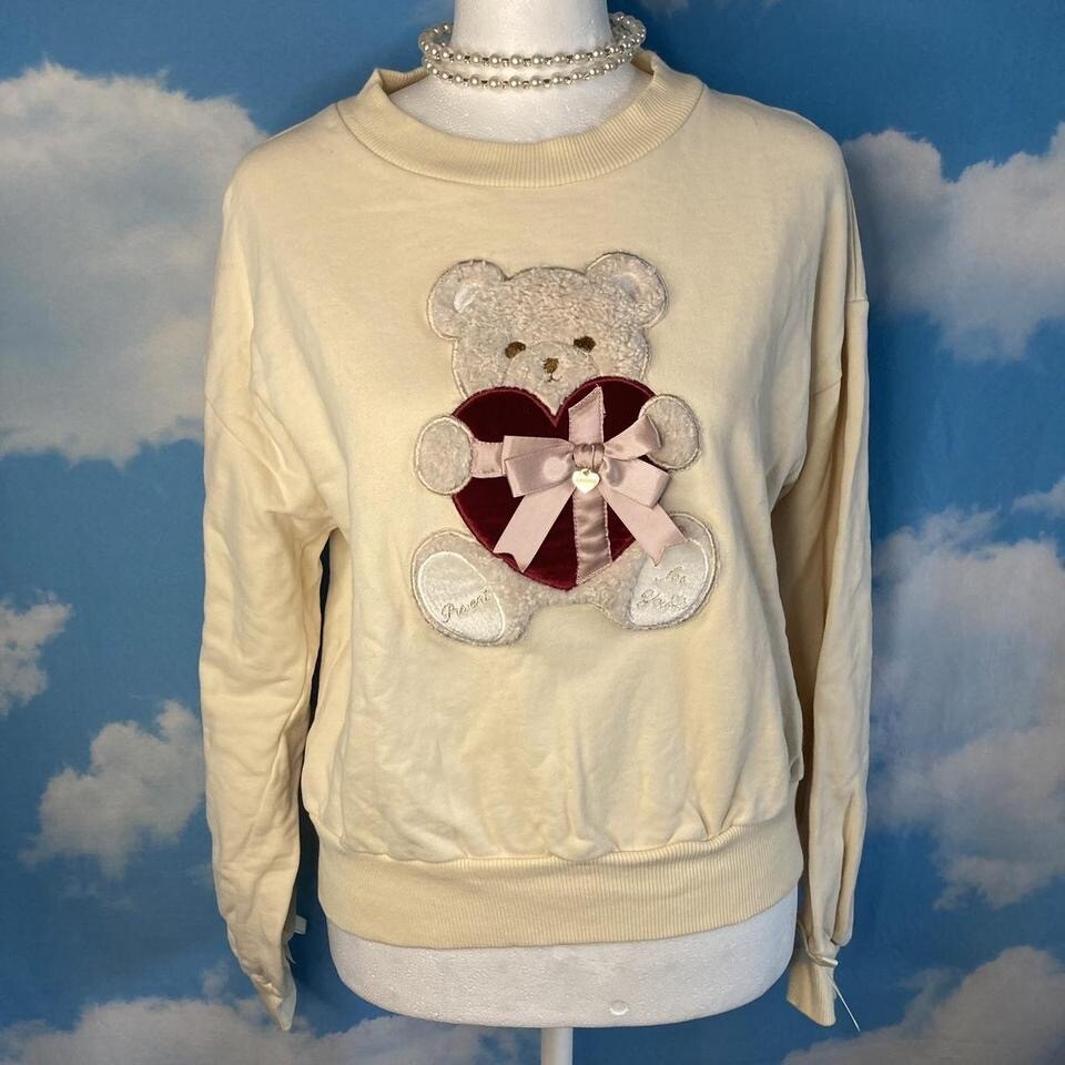 Liz Lisa Present Teddy Bear Jfashion Sweater | eBay