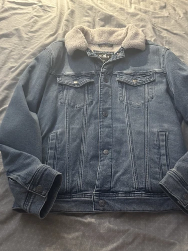 New Hollister Sherpa Jean Jacket