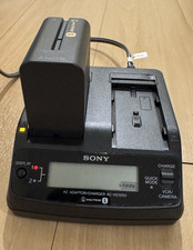 Sony AC-VQ1050 AC Twin Battery Charger and NP-F970 Battery