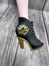 Disney Frozen Anna doll Right Boot