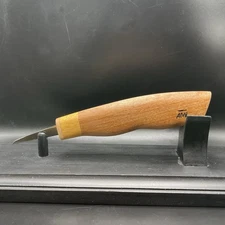 AML Knives, Brand New, wood carving knife. 1 1/2” Detail Blade. Sharp!