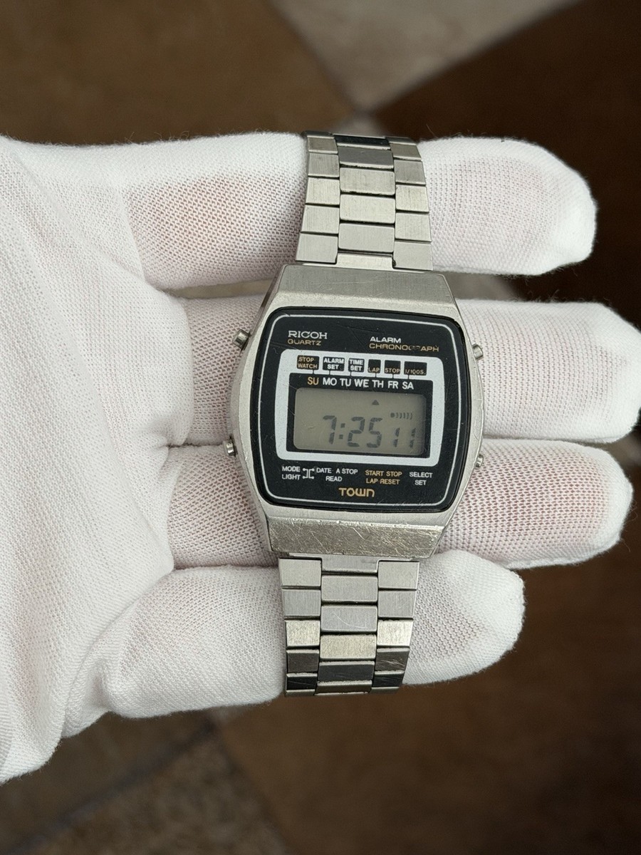 Rare Vintage Ricoh Quartz “Town” Alarm Chronograph Digital Sports
