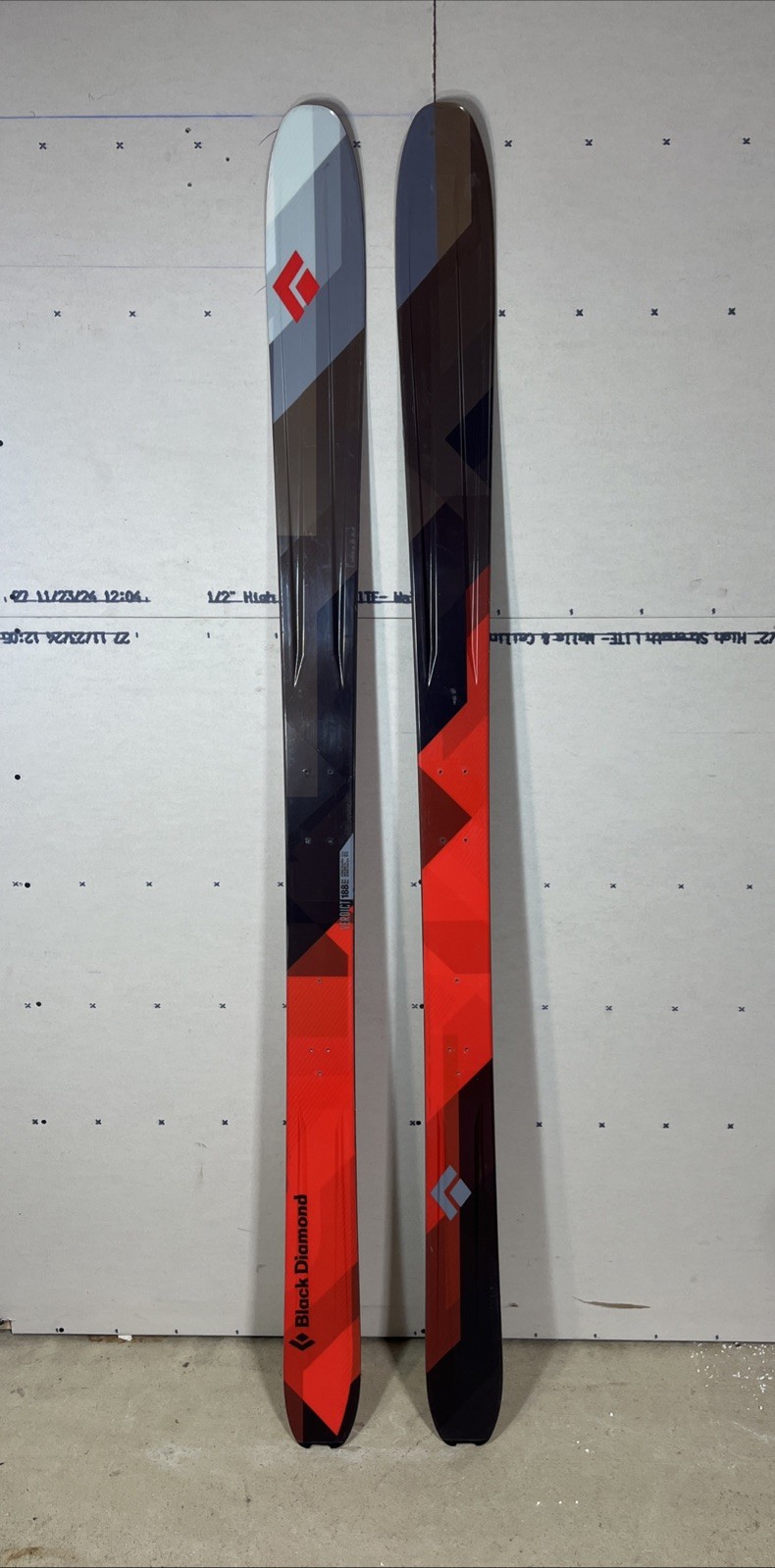2014 Black Diamond Verdict All Mtn Snow Skis 188cm (133 Tip-100 Waist -119 Tail)