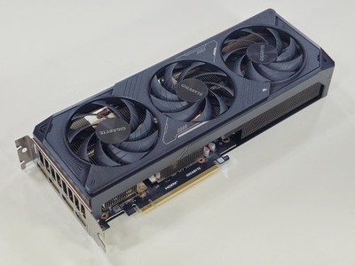 GIGABYTE GeForce RTX 5070 WINDFORCE OC 12GB 12G 192