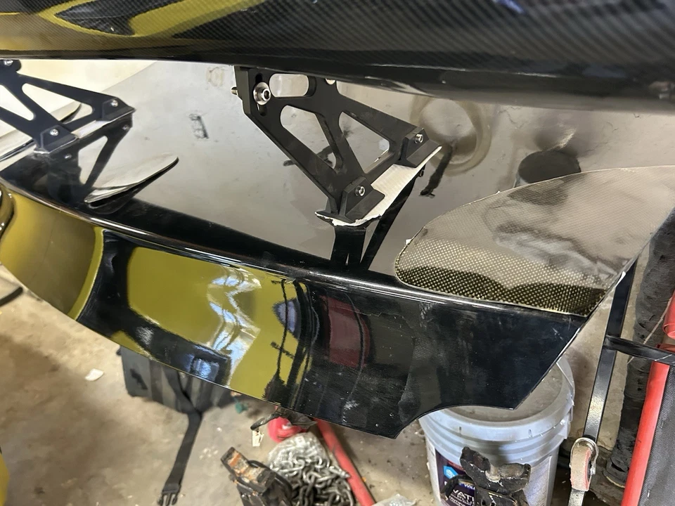 2010-2020 Nissan GTR R35 OEM Rear Trunk Lid With Wing - Image 2 of 4