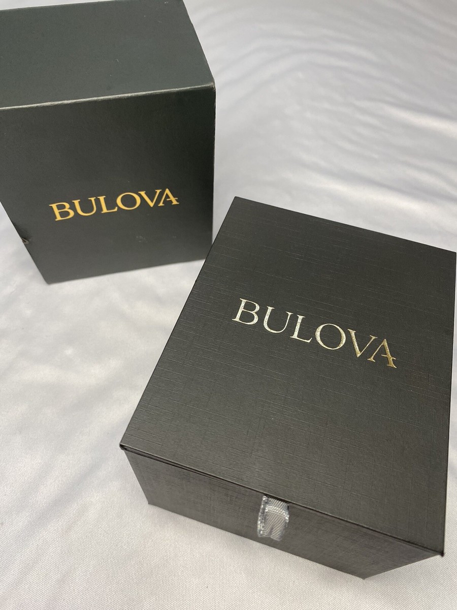 Club 33 Exclusive Bulova Wristwatch from Disneyland | eBay display picture 3