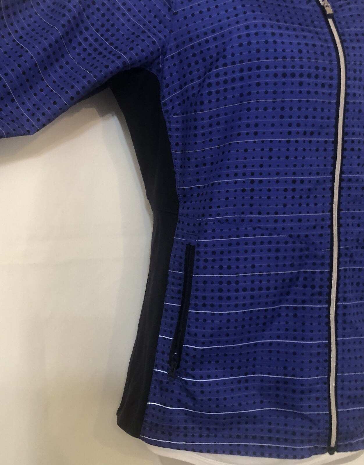 Athleta Jacket Windbreaker Rain Jacket Reflective… - image 10