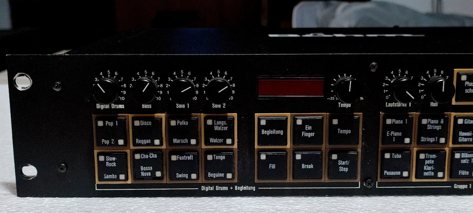 Böhm MD 519, a Vintage Full MIDI Organ, FM Synth + Analog Effects in Rack mount - Bild 2 von 4