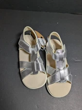 See Kai run basics girls' sandals Different sizes, colors Photo silver 12colors9