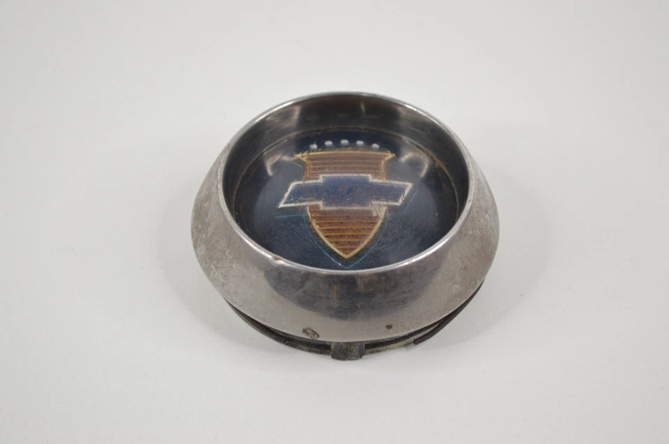 1951 1952 Chevrolet Chevy Styleline Fleetline Deluxe Horn Button Original - Image 2 of 4