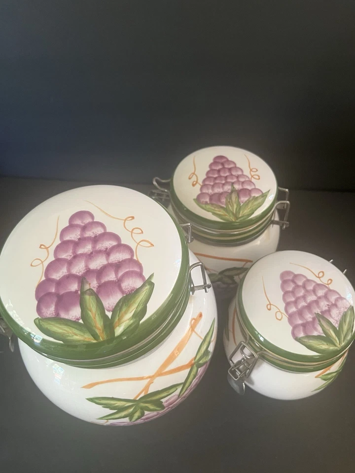 3 Vintage Le Gourmet Chef Hand Painted Canisters . GREAT QUALITY - Image 4 of 4