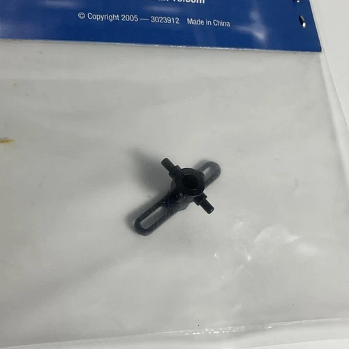 Heli-Max HMXE8616 Lower Rotor Head Axe EZ Heli RTF - Picture 3 of 5