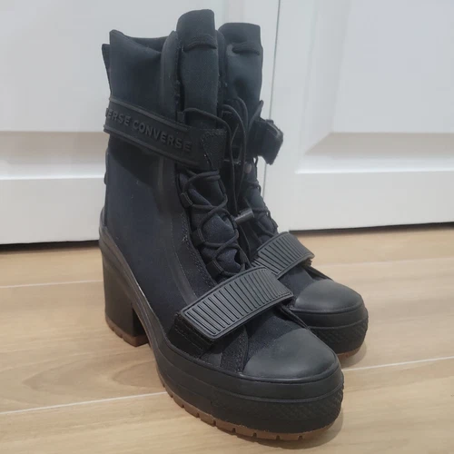 Stivali Converse All Star Chuck Taylor platform taglia 6 neri 563468C