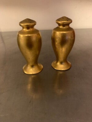 Very Nice Pair of Vintage Gold Pickard Salt & Pepper Shakers - E x