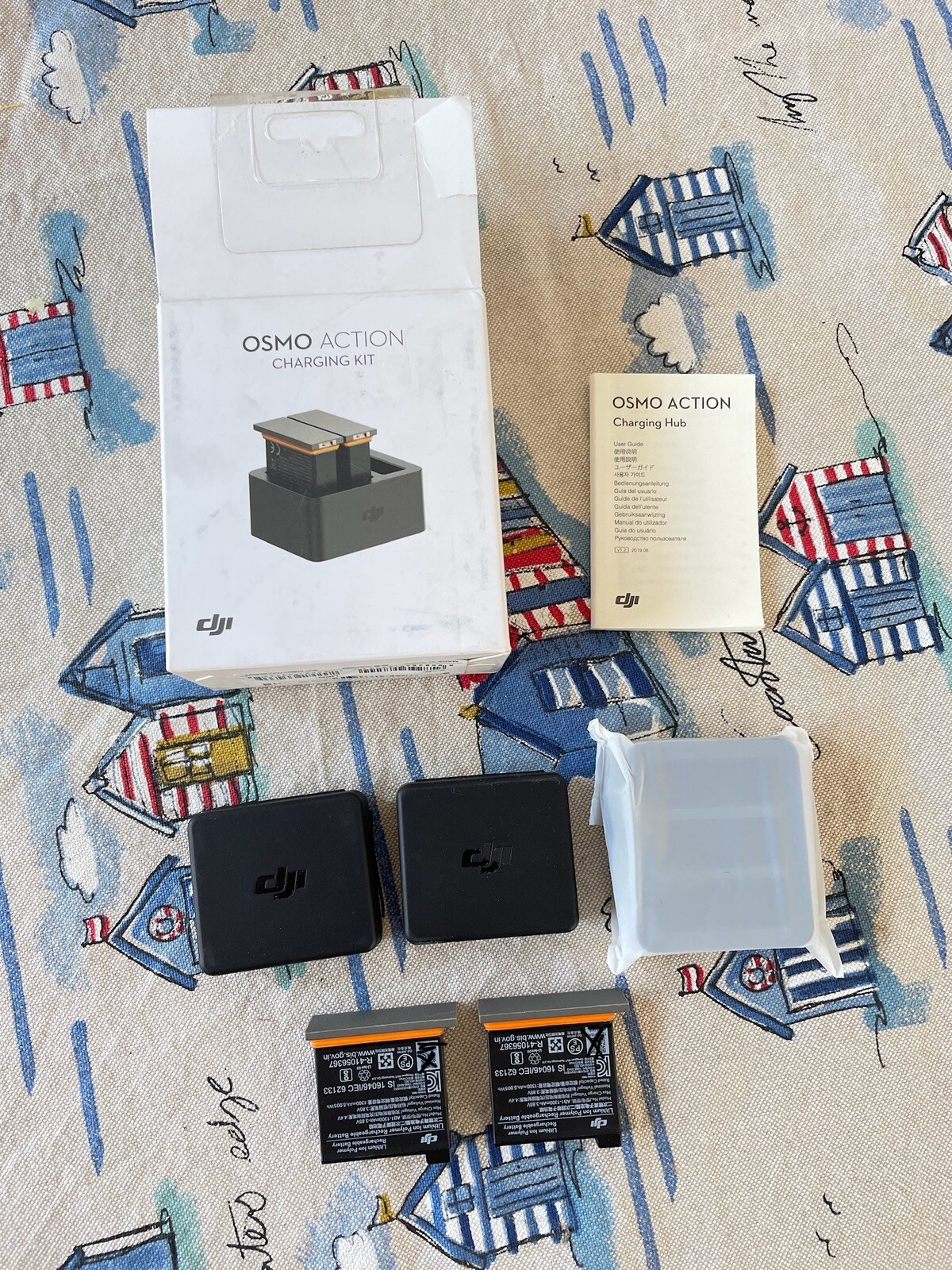 Kit batterie DJI Osmo Action idéal pour vlogging de voyage et sports extrêmes en extérieur
