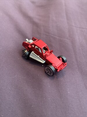 MAISTO DUNE BUGGY ADVENTURE FORCE RED 1:64 DIECAST RACE CAR W/ SILVER / CHROME.Z