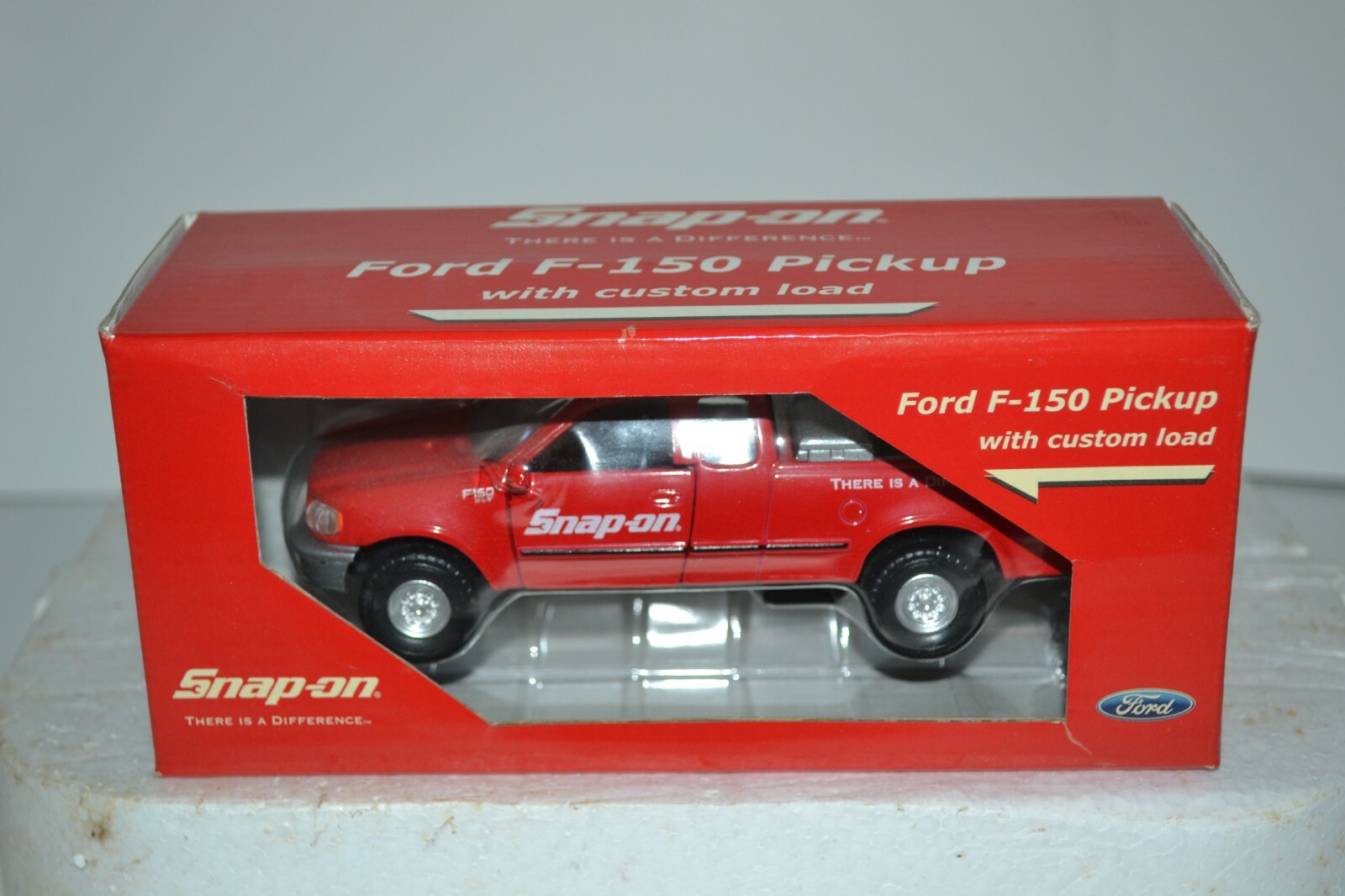 Snap On Ford F150 Pick Up with Custom Load Die Cast 138 New eBay
