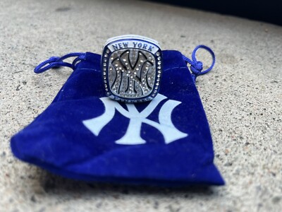 2024 World Champions Replica Ring カーショウ 2024 World Champions Replica Ring カーショウ 2024 World