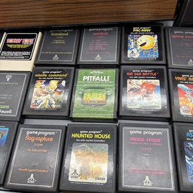 Orig Atari 2600 VCS W Controllers Game Center 25 Games Game Case & Adapter Works