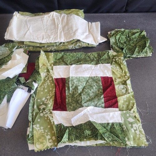 Unfinished Quilt Project Lot - Courthouse Steps / Log Cabin Variation...