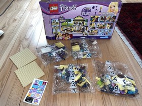 LEGO FRIENDS Heartlake High (41005) NEW! FACTORY SEALED Large House 487 Piece