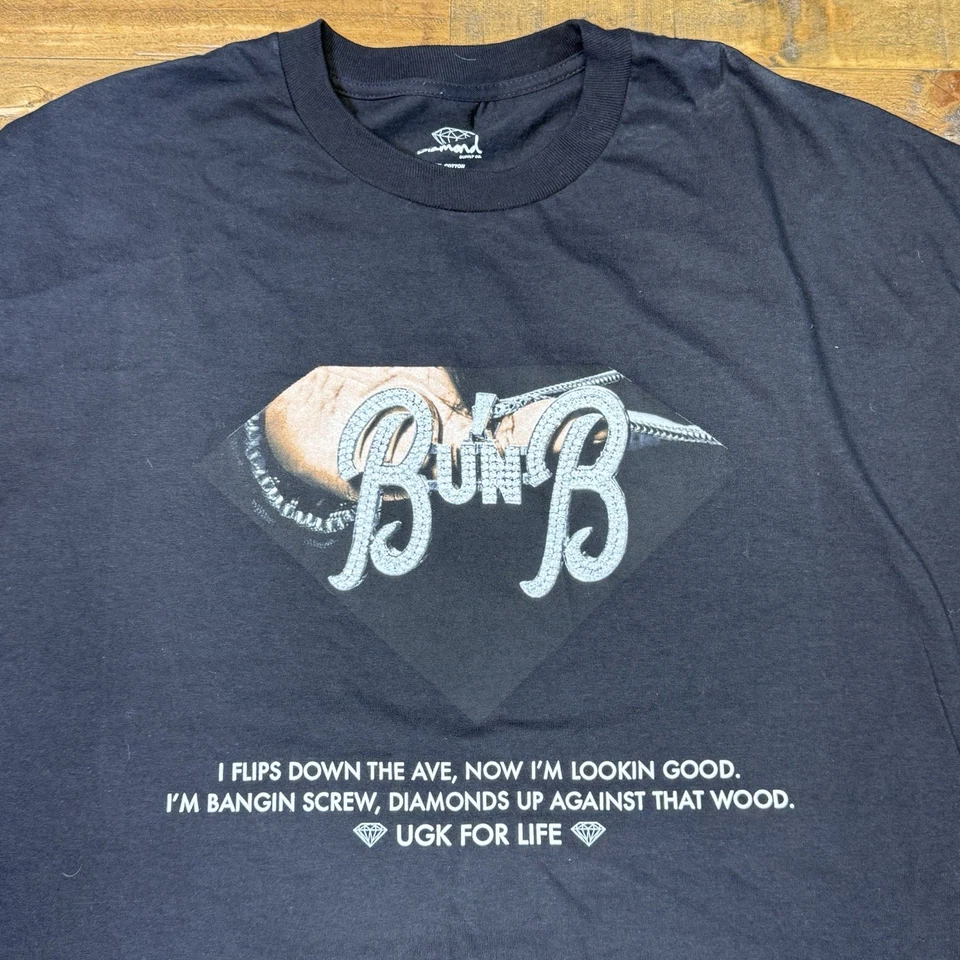 Camisa gráfica masculina Diamond Supply Co x Bun B of UGK tamanho 2XL - Imagem 2 de 3