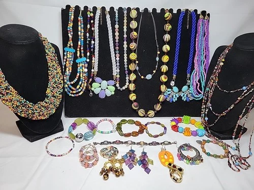 Vtg Now Colorful Mixed Bulk Costume Jewelry Lot Necklaces Bracelets Earring #989