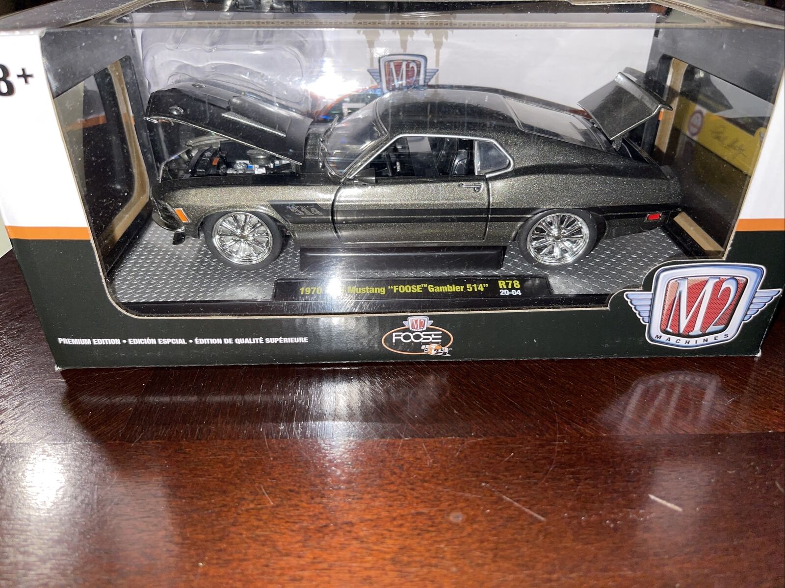Picture 1 of 2