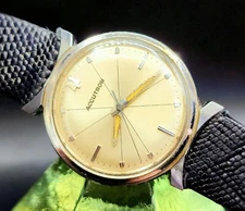 Vintage ACCUTRON 214 Tunning Fork 1960's Retro Men's Watch W/ Superb Case !!