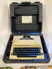 Vintage SEARS The Scholar Correction Electric Portable Typewriter w/ Hard Case thumbnail