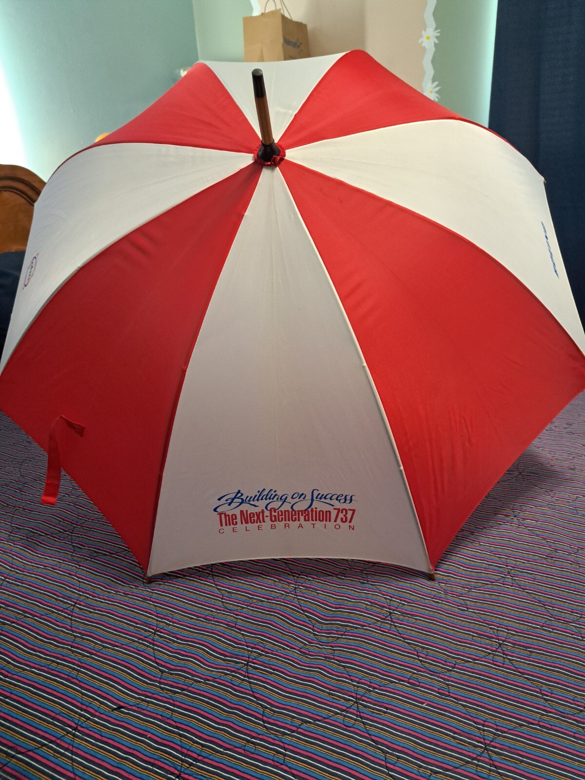 Vintage Boeing Wood Umbrella 737 Celebration INSTITUTO TECNOLÓGICO DE