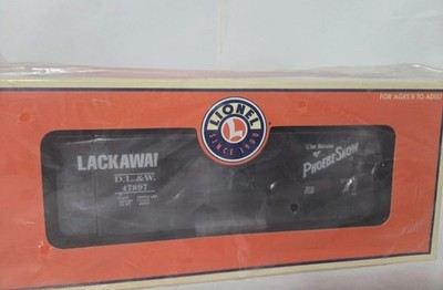   Lionel O Guage Erie Double Door Boxcar New Nice 6-39248