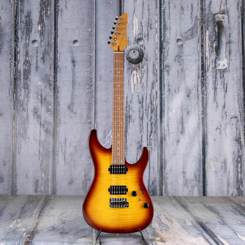 Ibanez AZ24S1F, violín Sunburst Foto 4 de 4