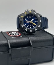Luminox Scott Cassell Deep Dive Carbonox Men’s Swiss Dive Watch - XS.1553