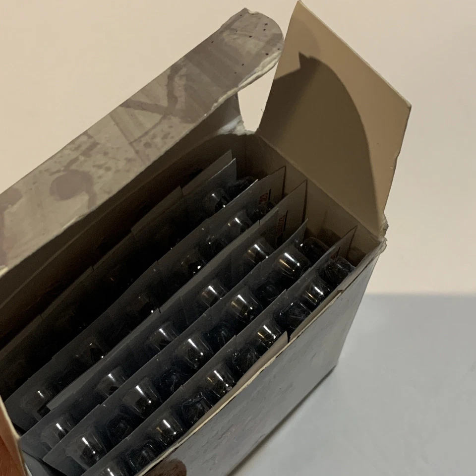 Salvation Sterile Tattoo Needles Box Of 50 Size 9F - Image 4 of 4