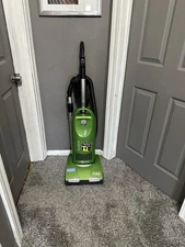 SIMPLICITY Fetch S30 PET UPRIGHT VACUUM CLEANER  S30PET NEEDS A BELT ON IT