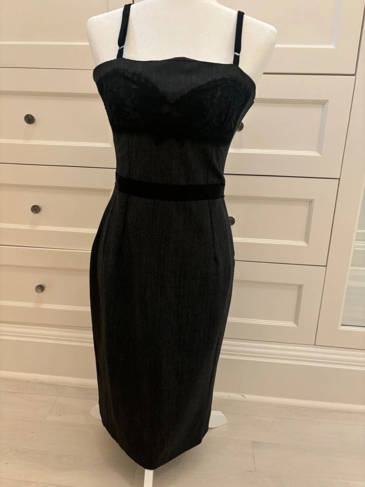 Encantador Vestido de Cóctel D&G Dolce & Gabbana Detalle Encaje 42 Foto 3 de 4