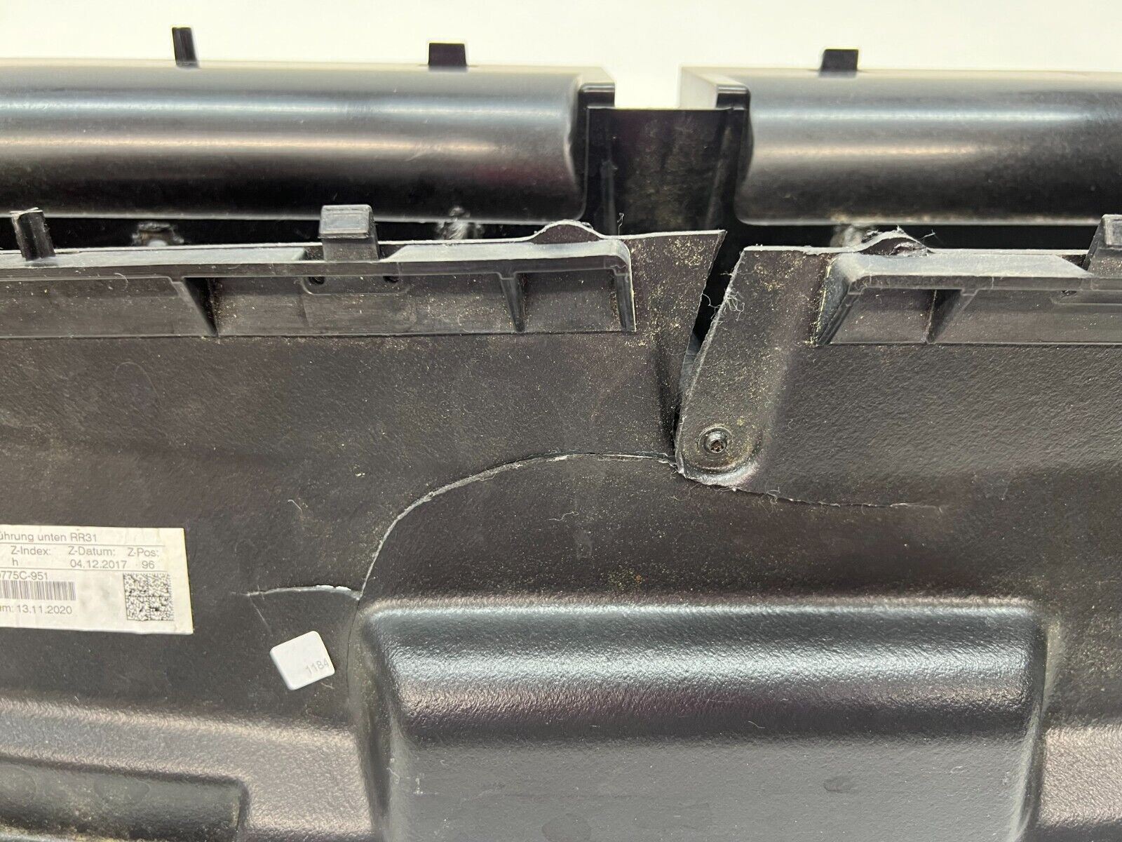 ROLLS ROYCE CULLINAN WIDEBODY FRONT VENT OEM 7450775