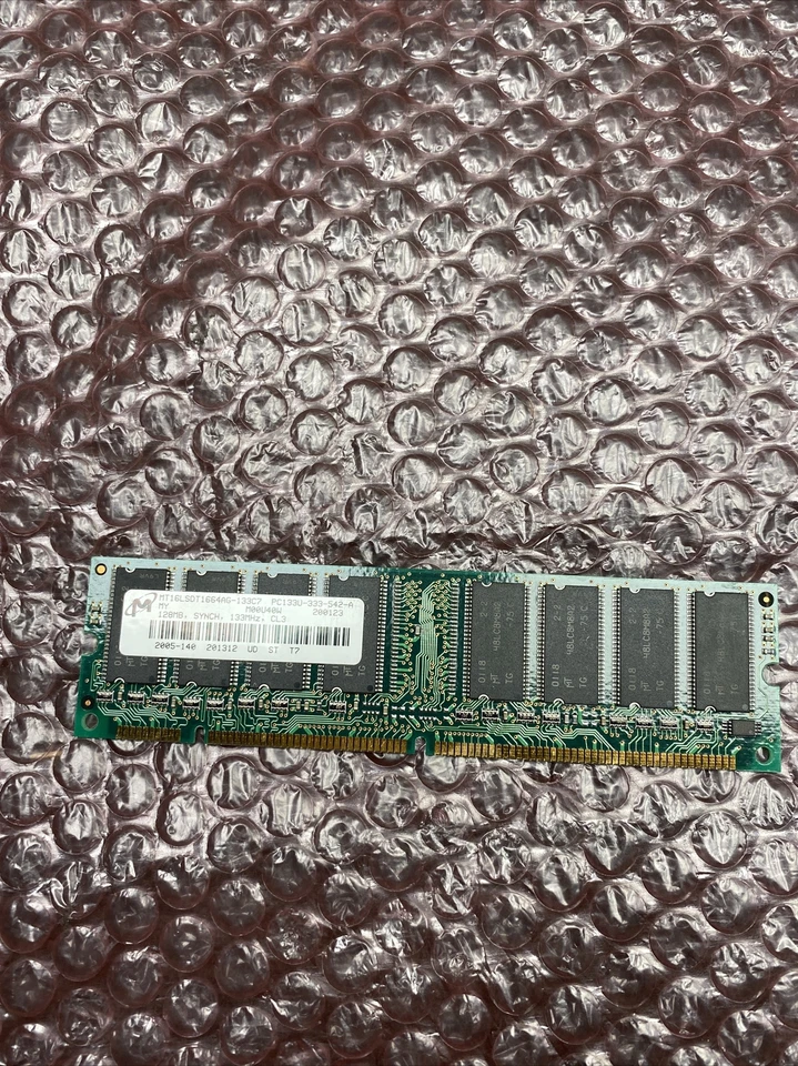 Micron 128MB DS 64 3.3V Gold DIMM, MT16LSDT1664AG-133C7 - Image 2 of 4