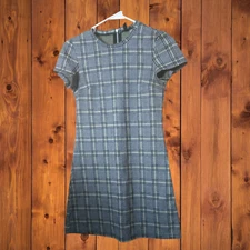Divided by H&M Women's Size 0 Short Sleeve Plaid Mini Dress Shift Academia Zip