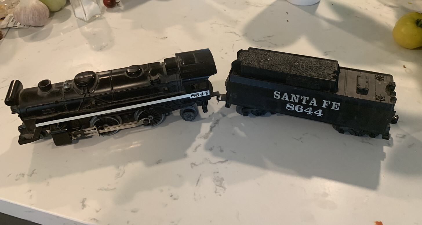 lionel o gauge locomotive