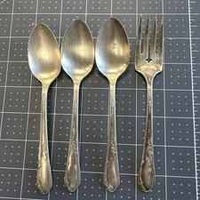 Wm A Rogers A1 Plus Oneida Ltd Meadowbrook Fork & Spoons Silverware Lot Of 4