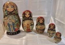 Russian Hand Painted Christmas Nesting Doll Matrioshka Vintage Signed 5 Dolls