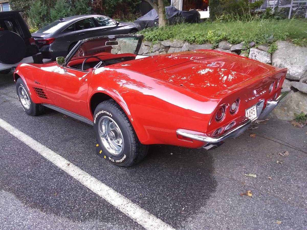 1971 Red Chevrolet Corvette   | C3 Corvette Photo 5