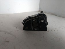 Opel Meriva B 2011 Steering Wheel Buttons 13352971 Dqj680